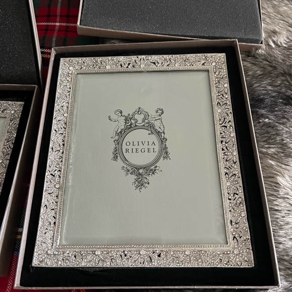 Olivia Rigel - Windsor picture frames - Picture 3 of 6